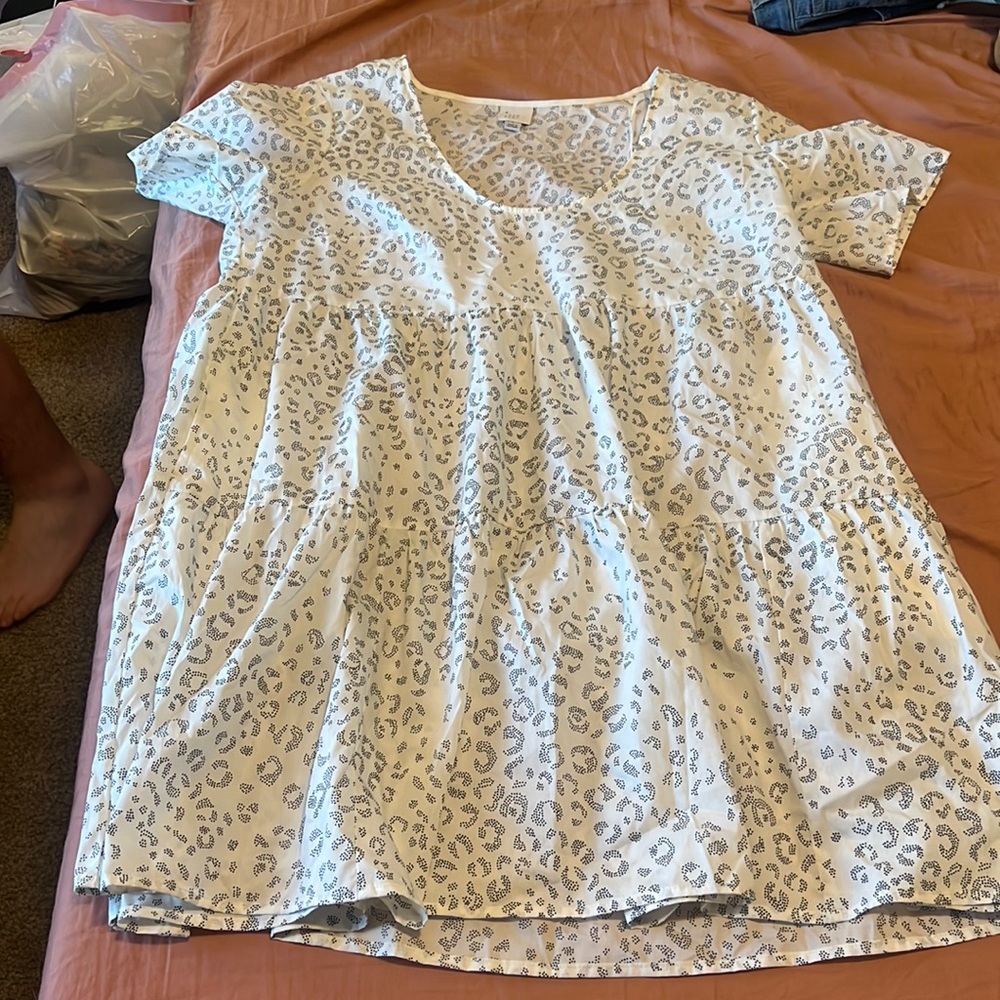 Pretty white dress